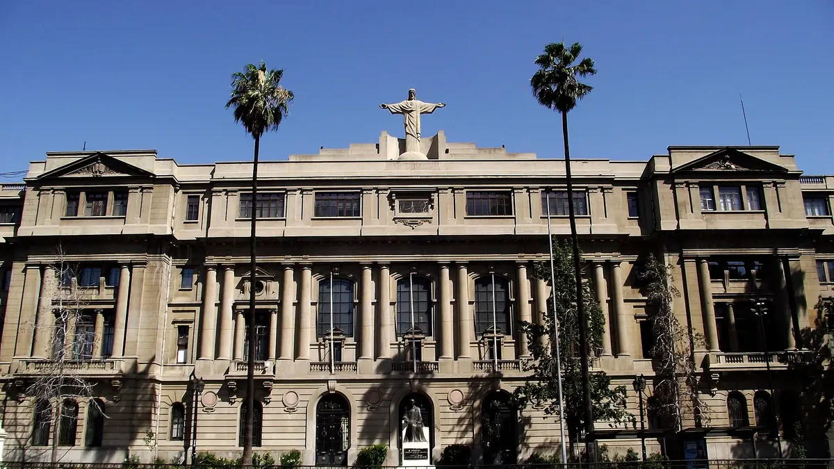 Casa Central de la Pontificia Universidad Católica de Chile